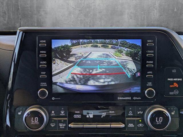 used 2020 Toyota Highlander car, priced at $32,659