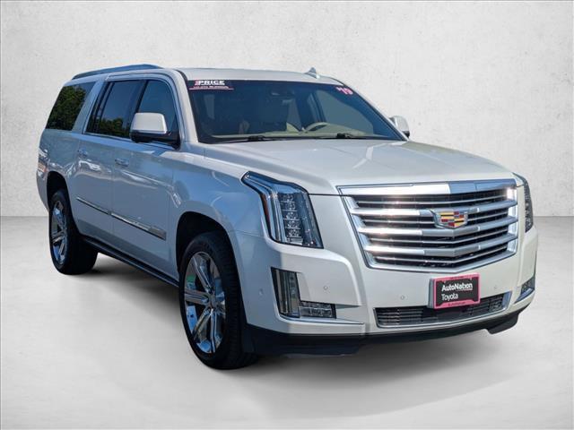 used 2019 Cadillac Escalade ESV car, priced at $29,995