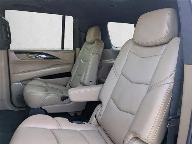 used 2019 Cadillac Escalade ESV car, priced at $29,995