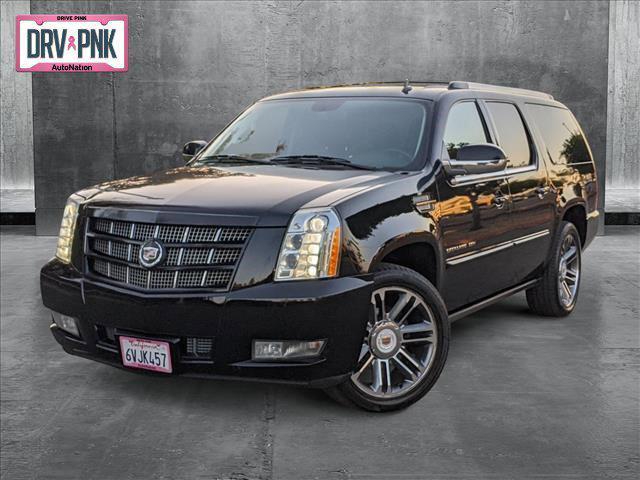 used 2013 Cadillac Escalade ESV car, priced at $13,495