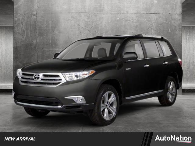 used 2012 Toyota Highlander car, priced at $10,995