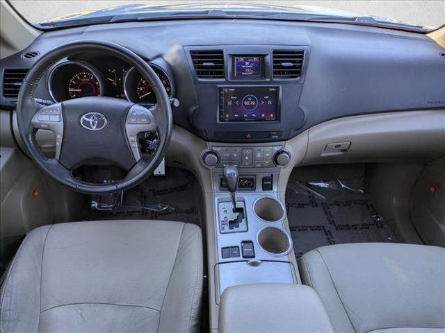 used 2008 Toyota Highlander car, priced at $6,985