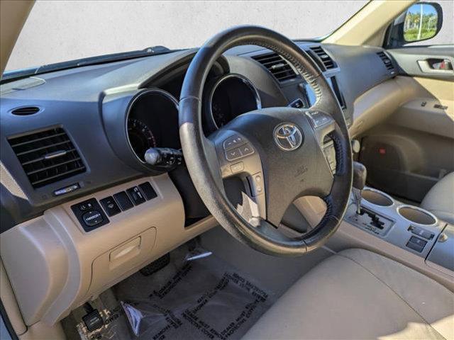 used 2008 Toyota Highlander car, priced at $6,985