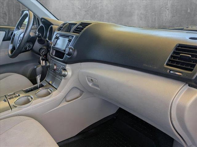 used 2013 Toyota Highlander car, priced at $11,612