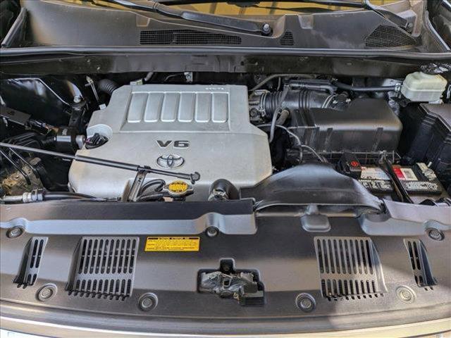 used 2013 Toyota Highlander car, priced at $11,612