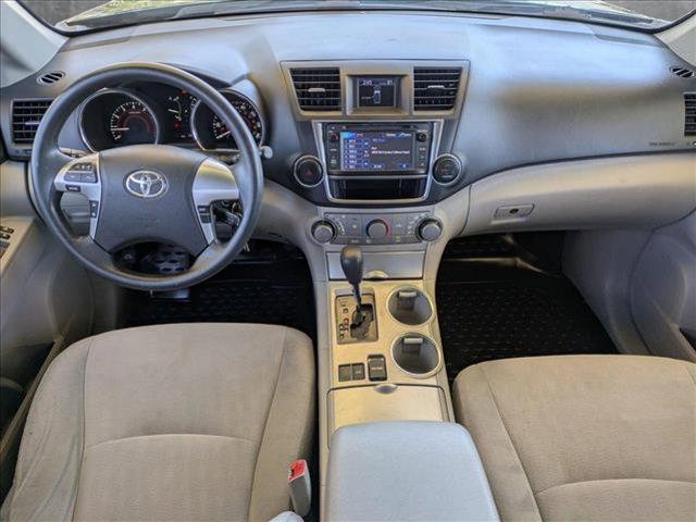 used 2013 Toyota Highlander car, priced at $11,612