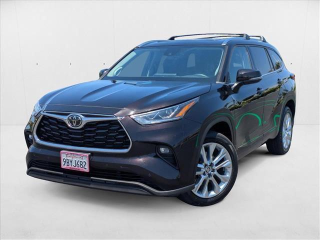 used 2022 Toyota Highlander car, priced at $35,485