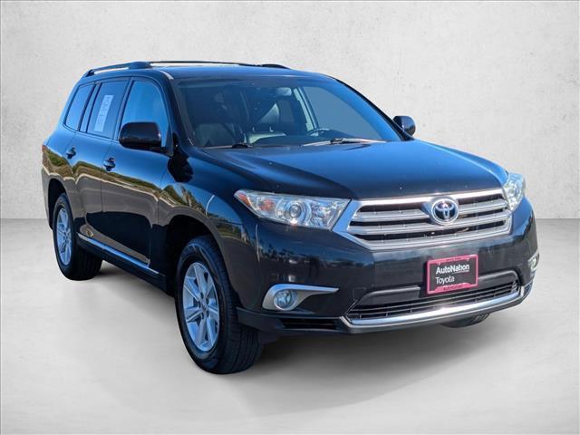 used 2013 Toyota Highlander car, priced at $11,995