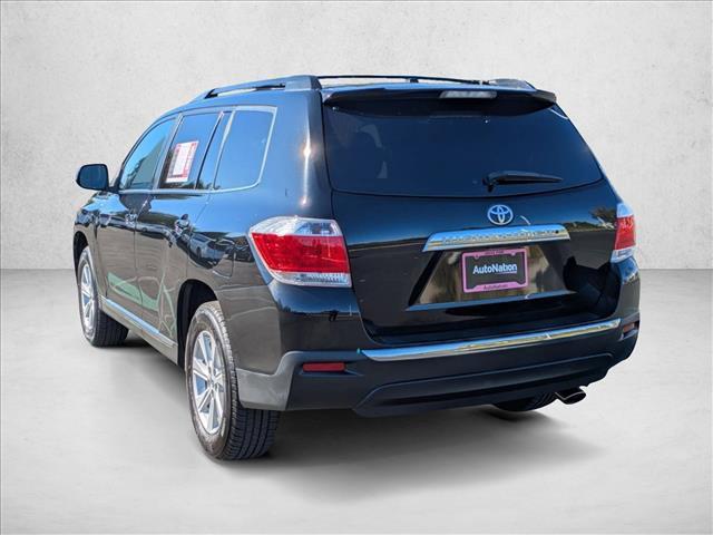 used 2013 Toyota Highlander car, priced at $11,995