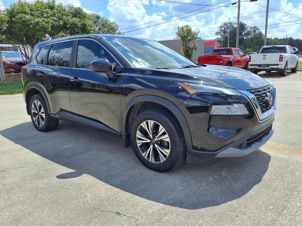 used 2023 Nissan Rogue car, priced at $24,900