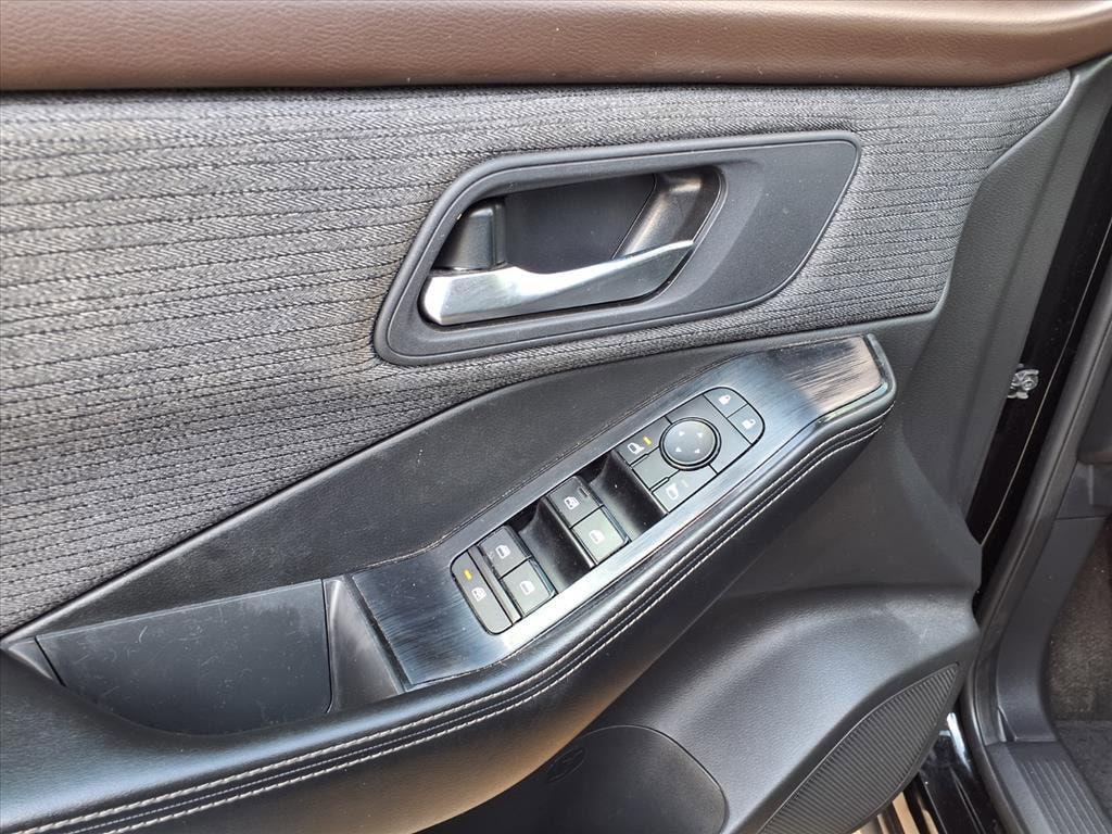 used 2023 Nissan Rogue car, priced at $24,900