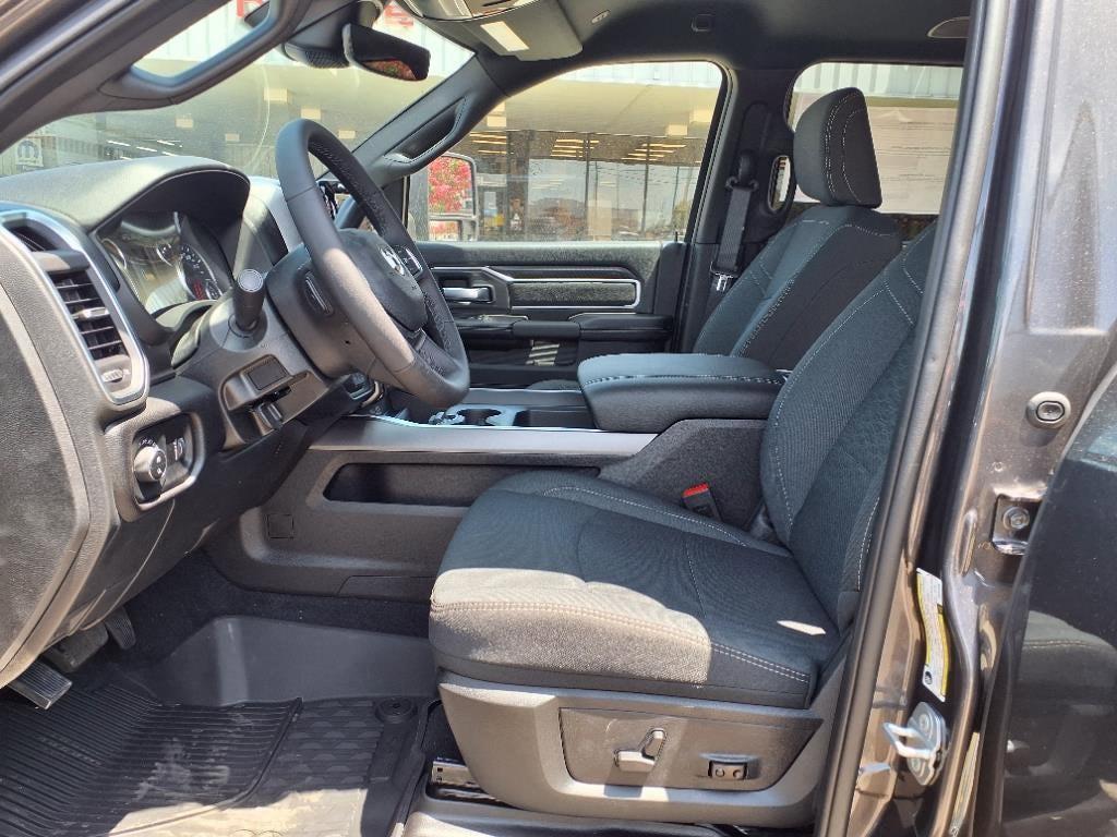new 2025 Ram 2500 car