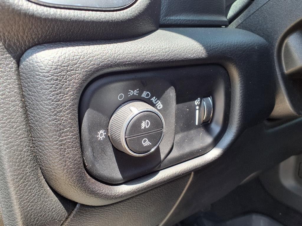 new 2025 Ram 2500 car