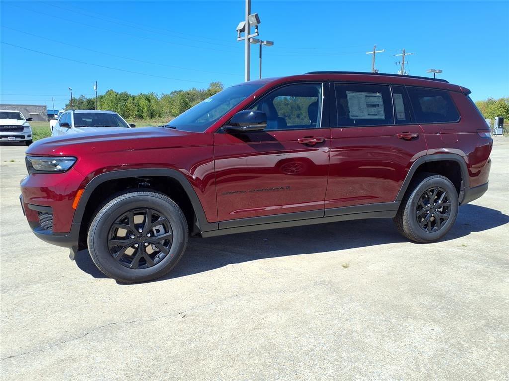 new 2025 Jeep Grand Cherokee L car