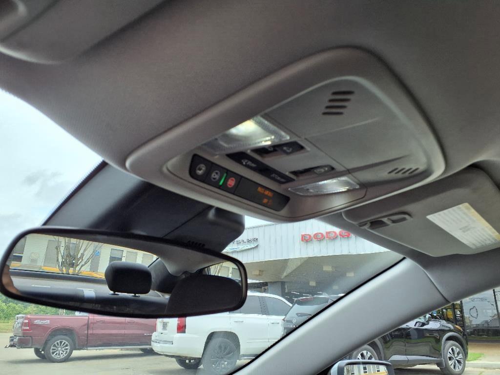 used 2023 Chevrolet Malibu car