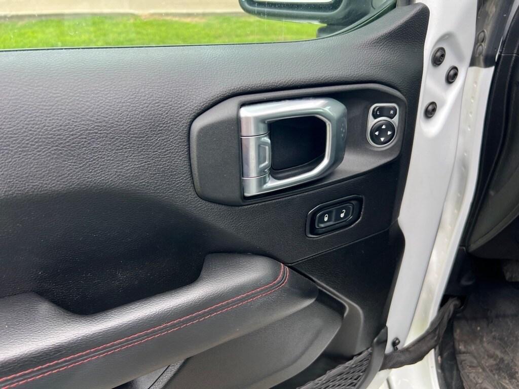 used 2023 Jeep Gladiator car, priced at $38,900