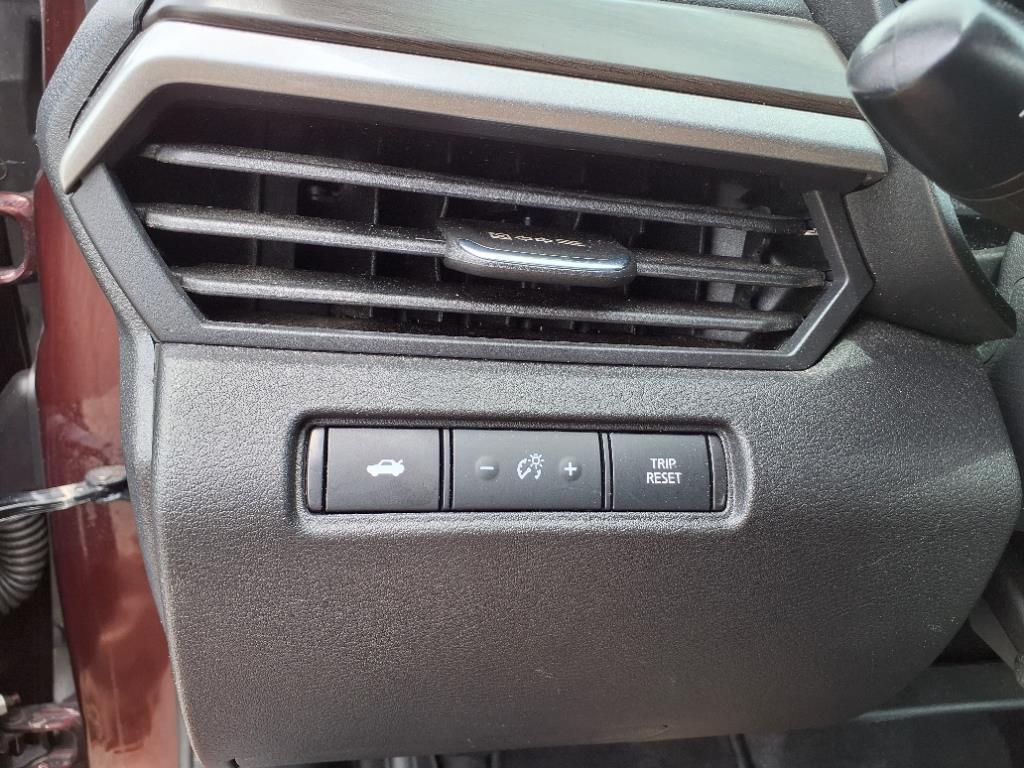 used 2024 Nissan Altima car