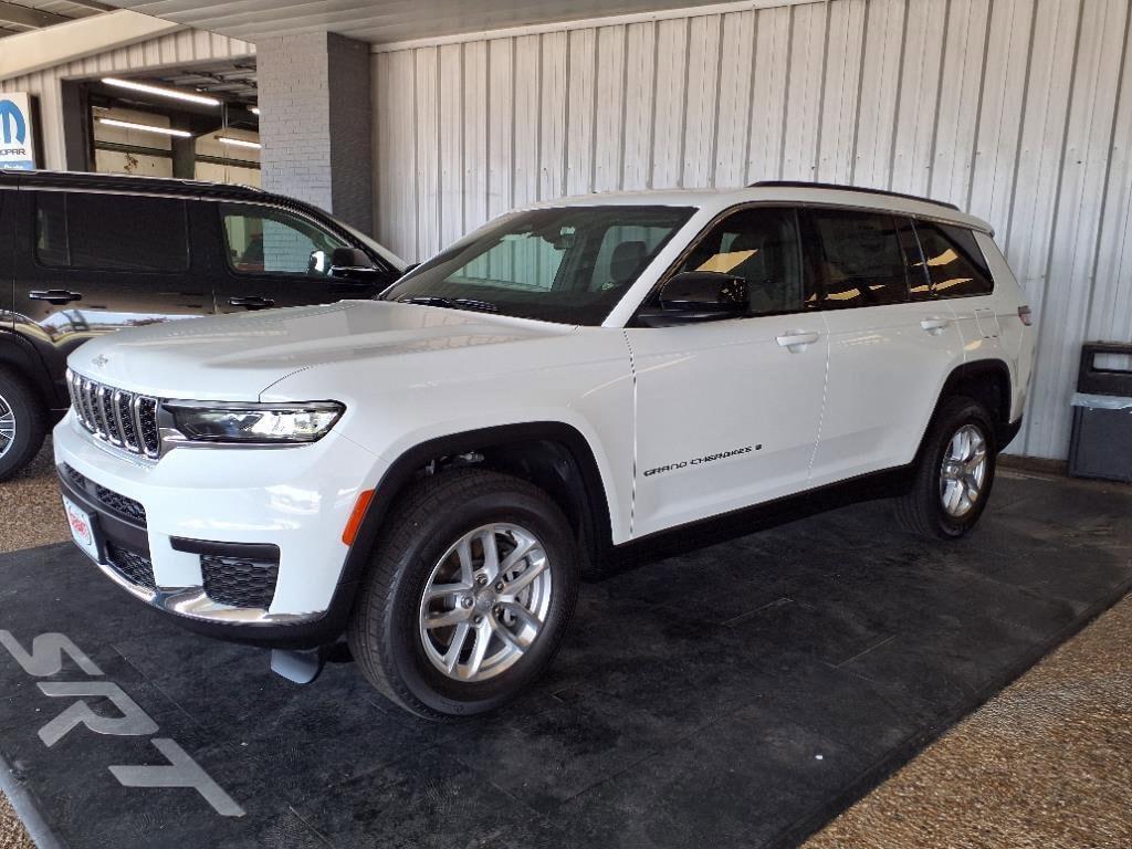 new 2025 Jeep Grand Cherokee L car
