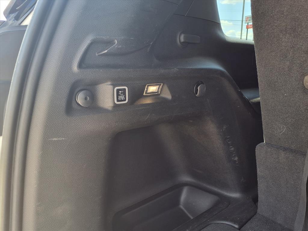 used 2024 Jeep Grand Cherokee L car