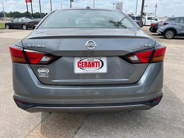 used 2022 Nissan Altima car