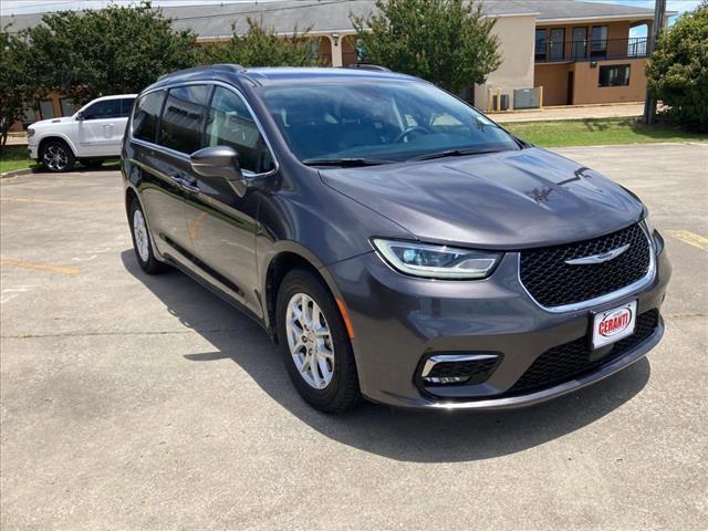 used 2022 Chrysler Pacifica car