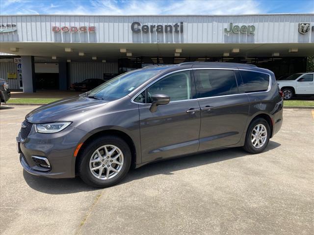 used 2022 Chrysler Pacifica car