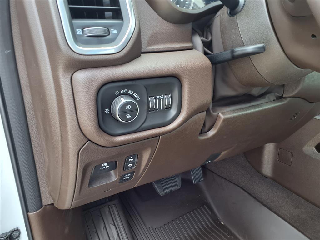 new 2025 Ram 1500 car