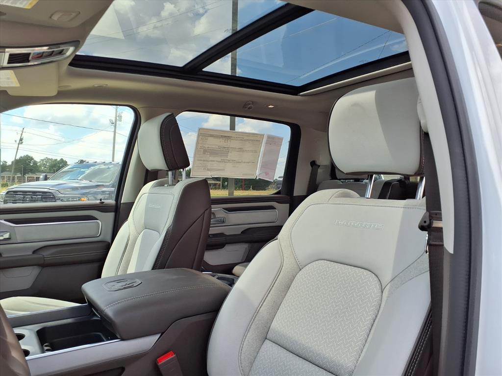 new 2025 Ram 1500 car