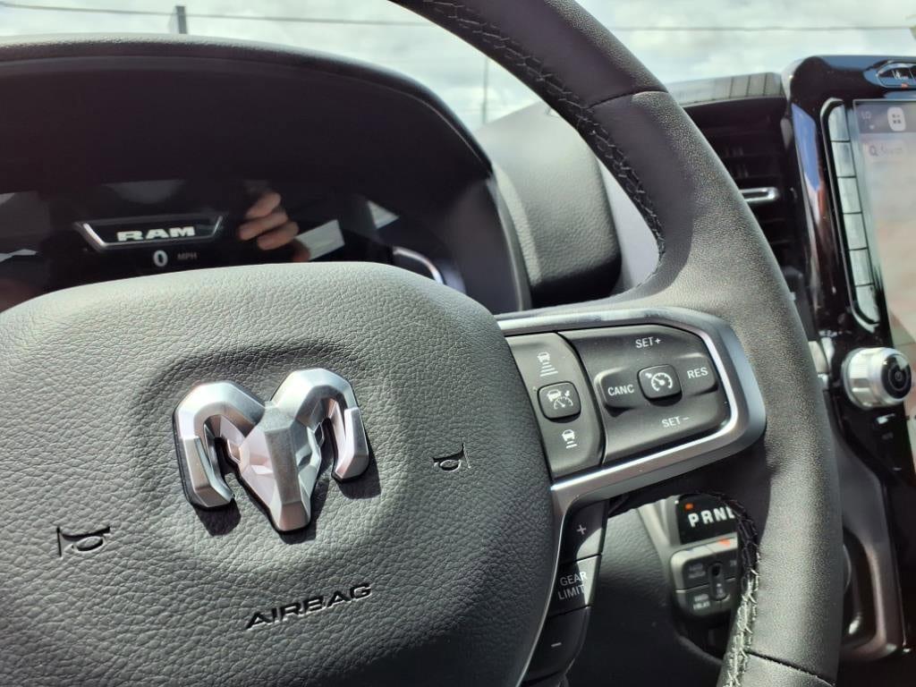 new 2025 Ram 1500 car