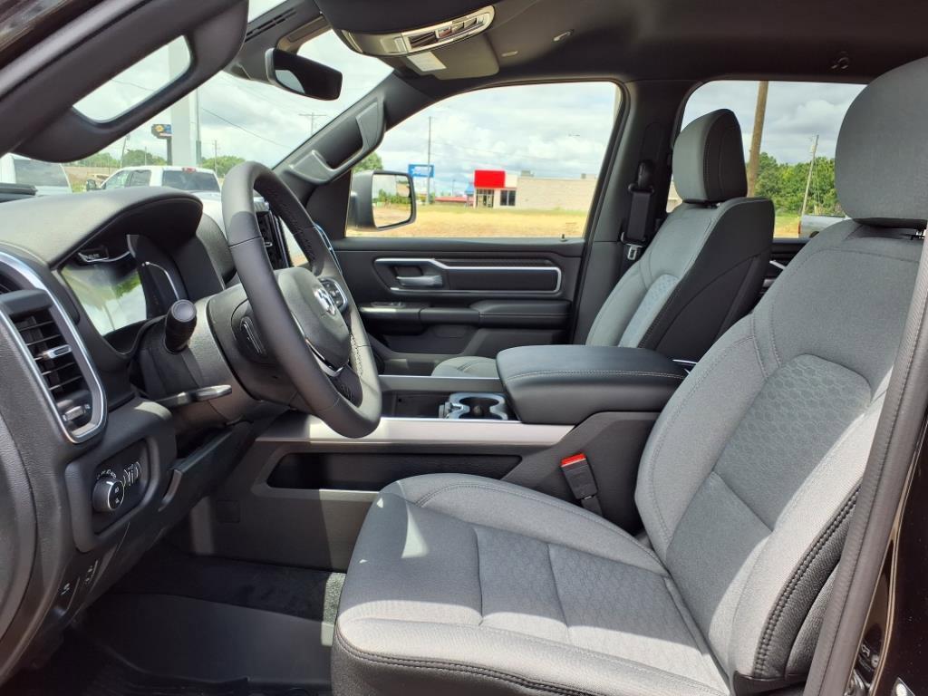new 2025 Ram 1500 car