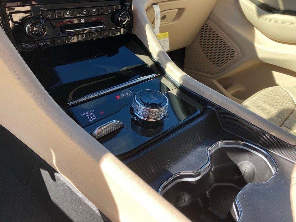 new 2025 Jeep Grand Cherokee L car