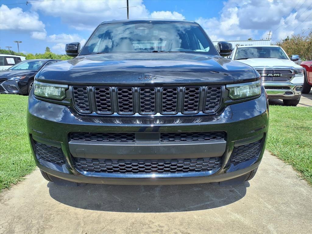 used 2024 Jeep Grand Cherokee L car
