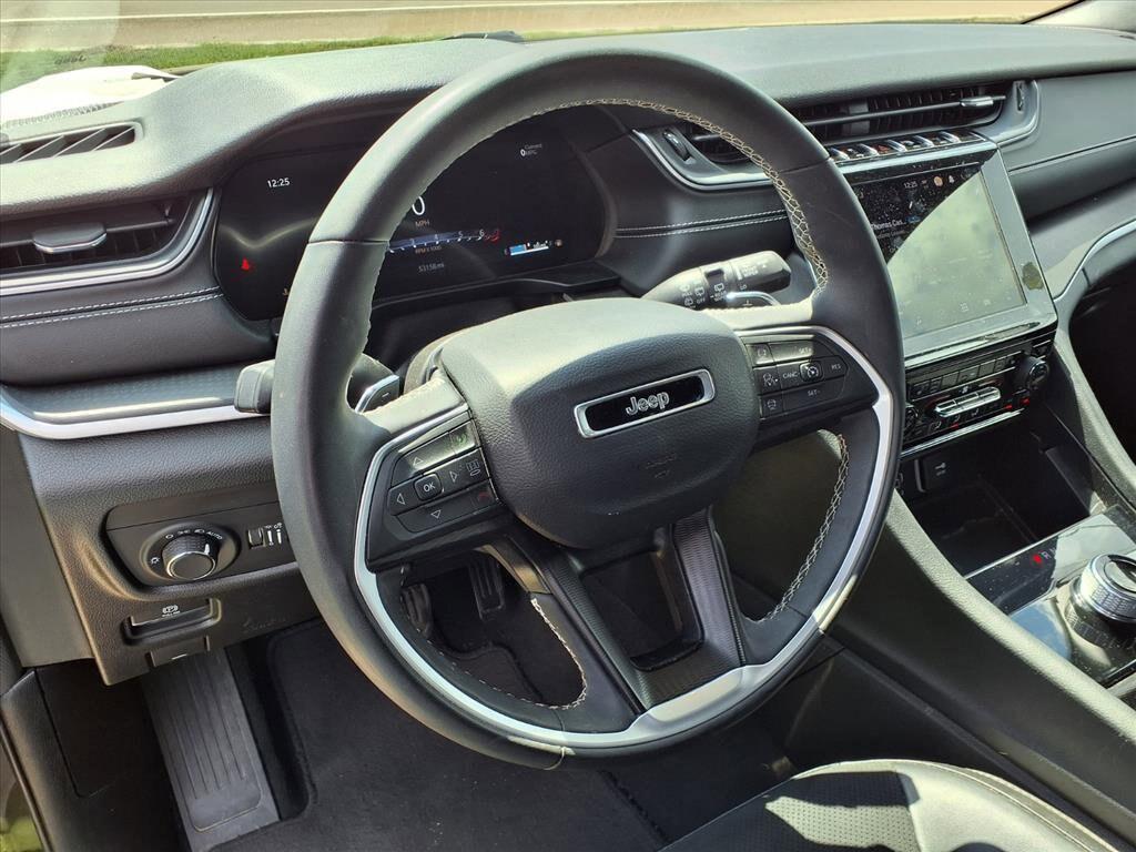 used 2024 Jeep Grand Cherokee L car