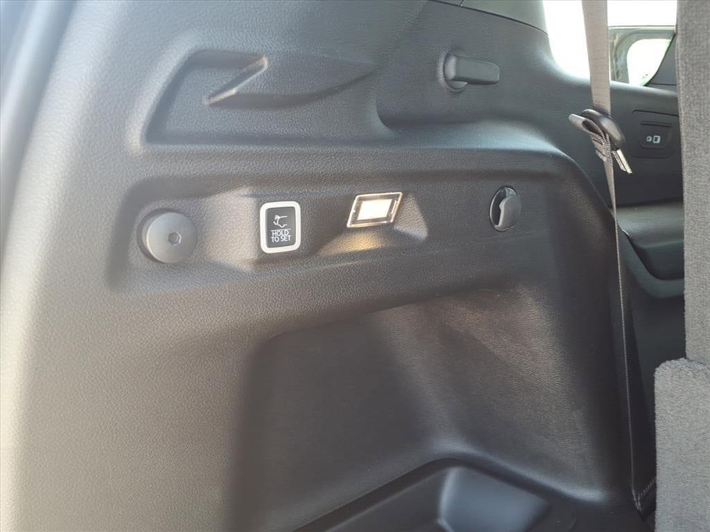 new 2025 Jeep Grand Cherokee L car