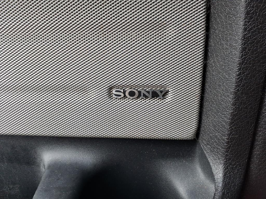 used 2013 Ford F-150 car, priced at $15,000