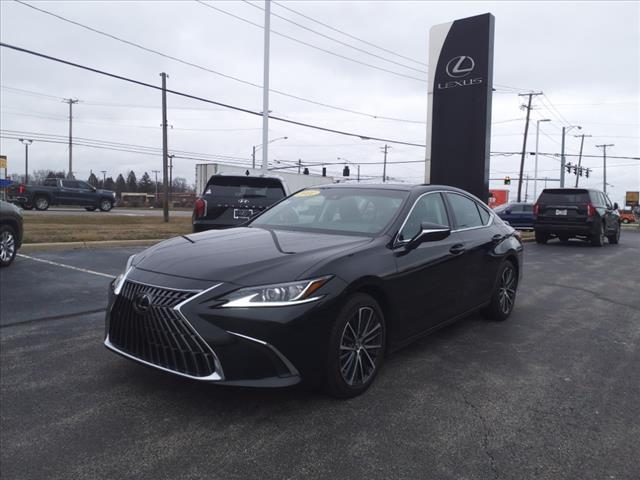 used 2022 Lexus ES 350 car, priced at $36,036