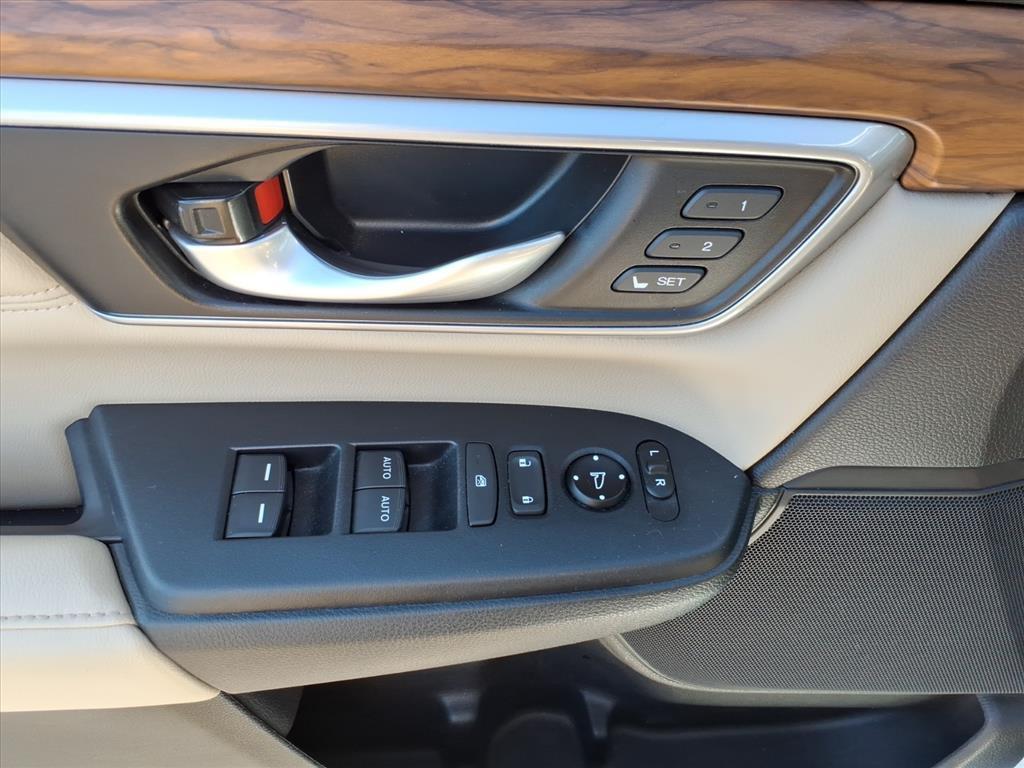used 2020 Honda CR-V Hybrid car, priced at $21,000