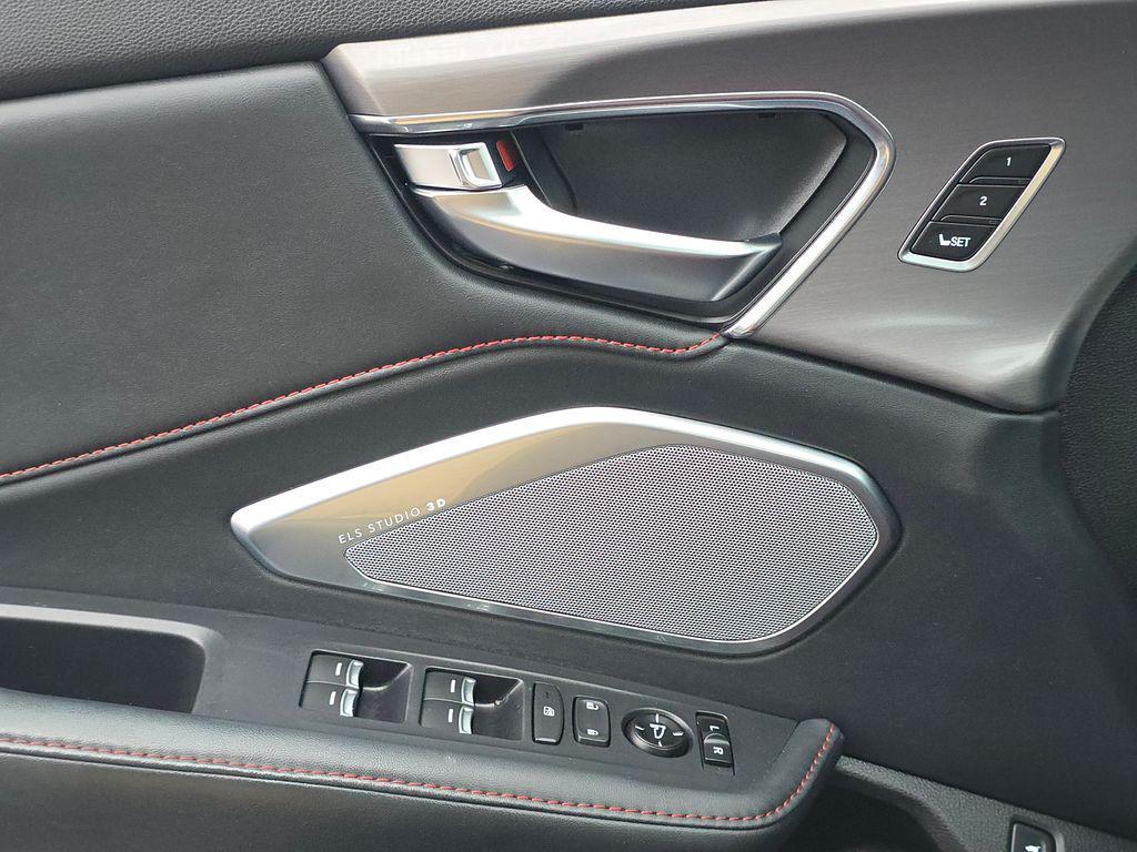 used 2020 Acura RDX car, priced at $26,000