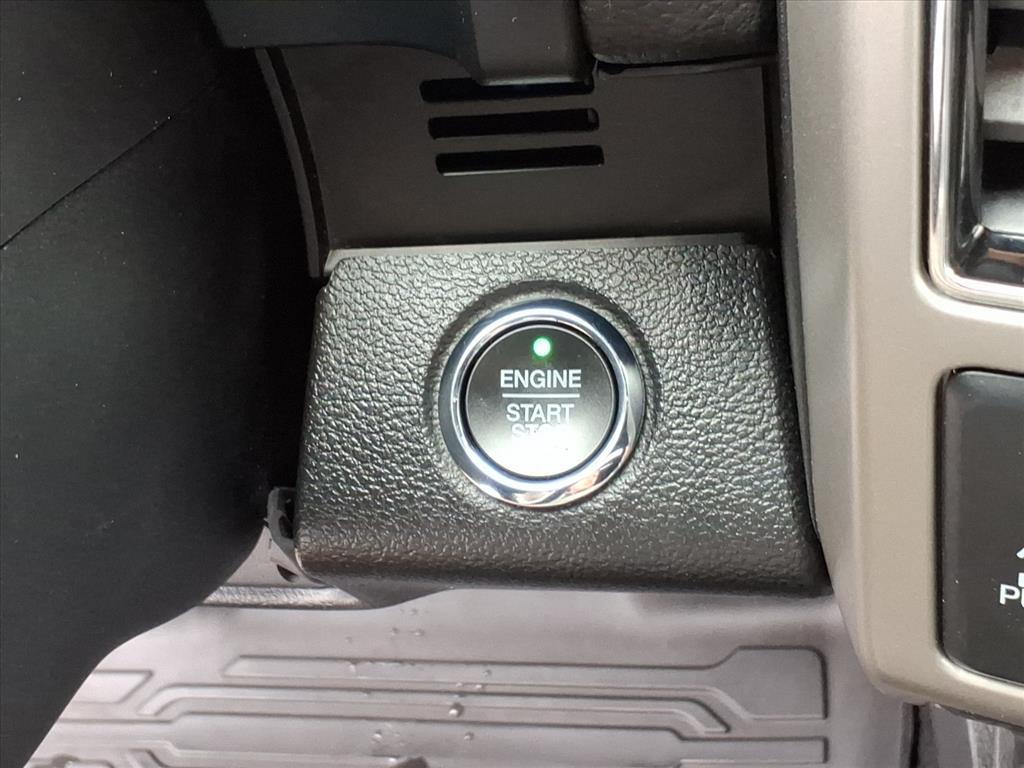 used 2019 Ford F-150 car, priced at $31,000