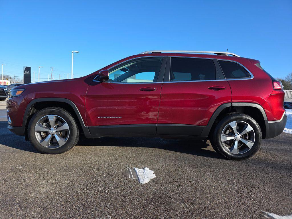 used 2019 Jeep Cherokee car, priced at $16,750