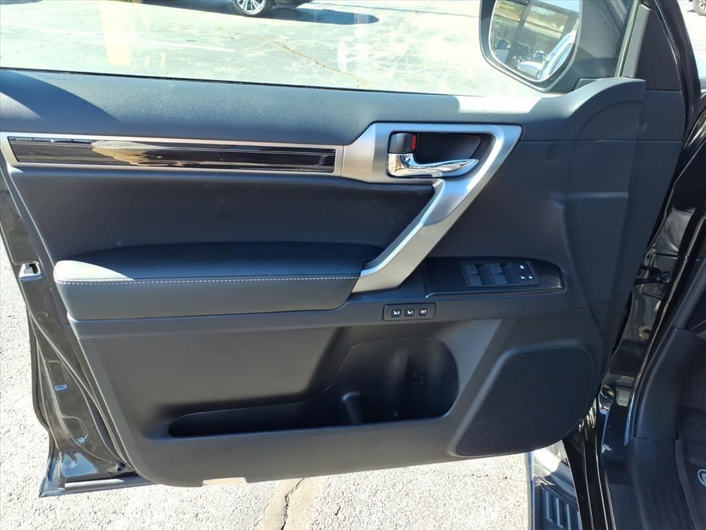 used 2023 Lexus GX 460 car, priced at $53,000