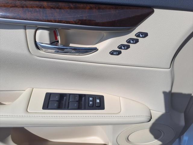 used 2015 Lexus ES 350 car, priced at $22,415