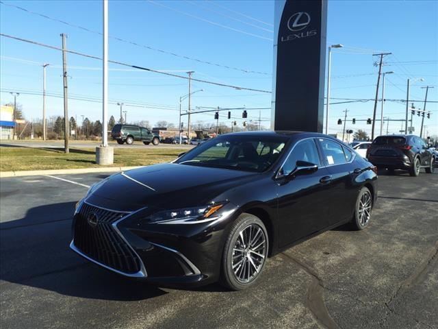 new 2024 Lexus ES 300h car, priced at $52,870