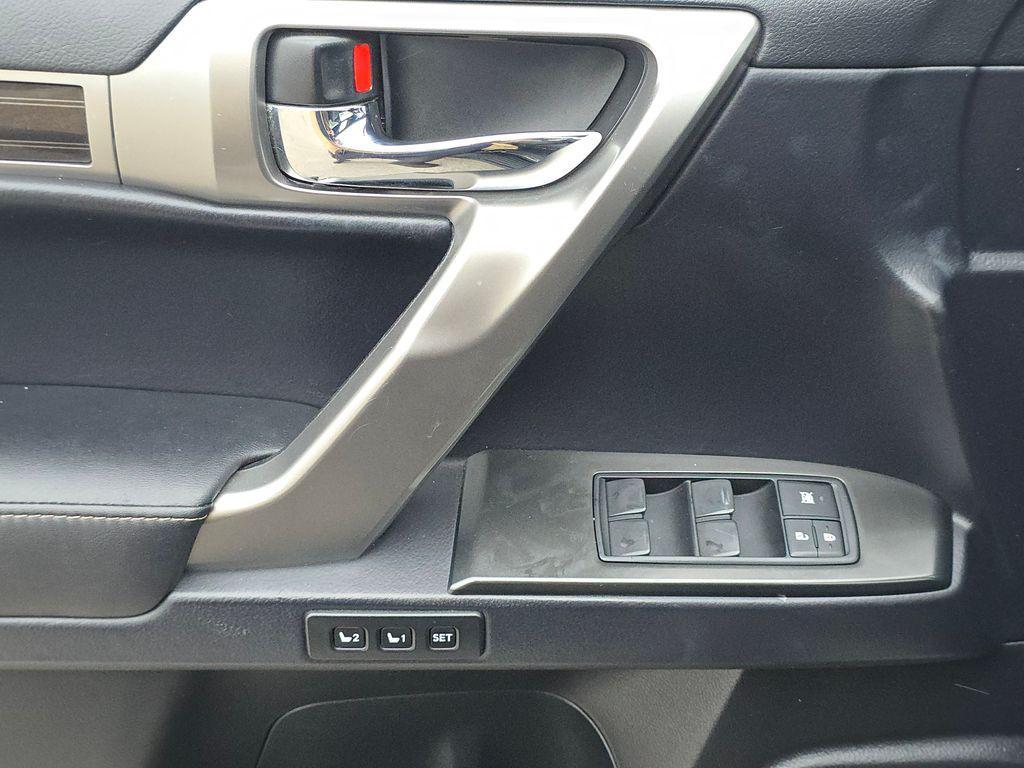 used 2023 Lexus GX 460 car, priced at $51,000