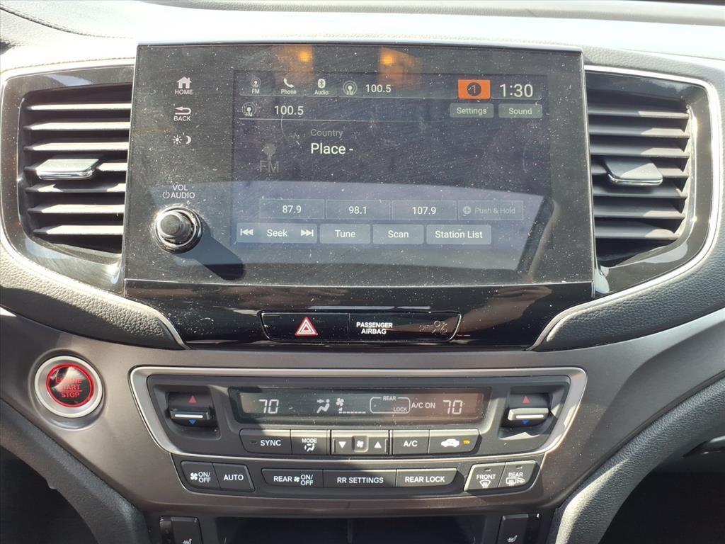 used 2022 Honda Pilot car, priced at $30,900