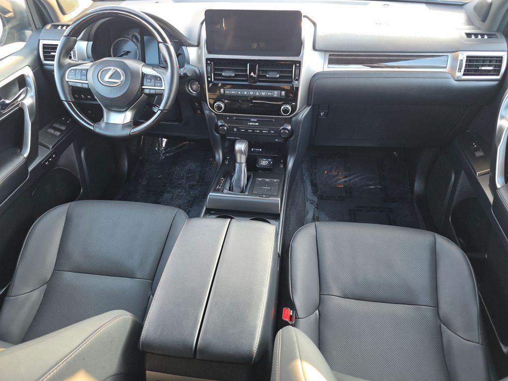 used 2023 Lexus GX 460 car, priced at $54,000