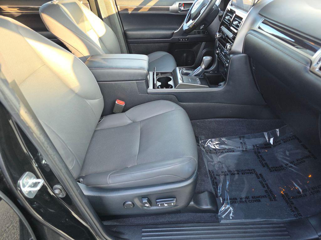used 2023 Lexus GX 460 car, priced at $54,000