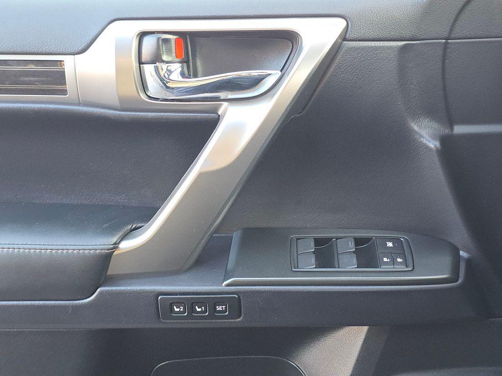 used 2023 Lexus GX 460 car, priced at $54,000
