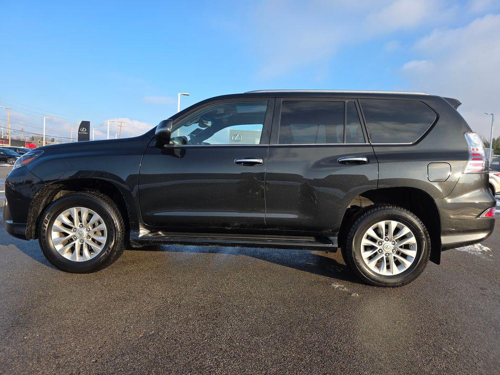 used 2023 Lexus GX 460 car, priced at $54,000