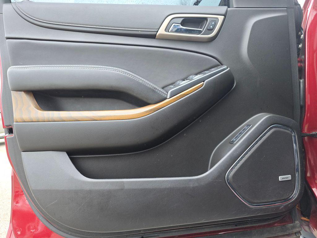 used 2020 GMC Yukon XL car, priced at $29,900